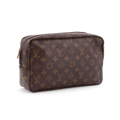 louis vuitton wash bag ioffer|louis vuitton bag with pouch.